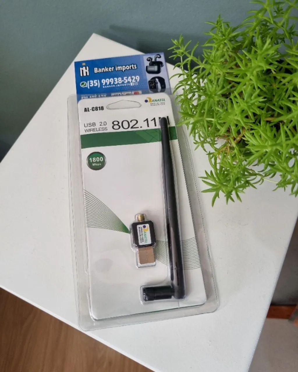 Adaptador Wi-Fi para computador ideal para conectar PCs e notebooks à internet sem necessi