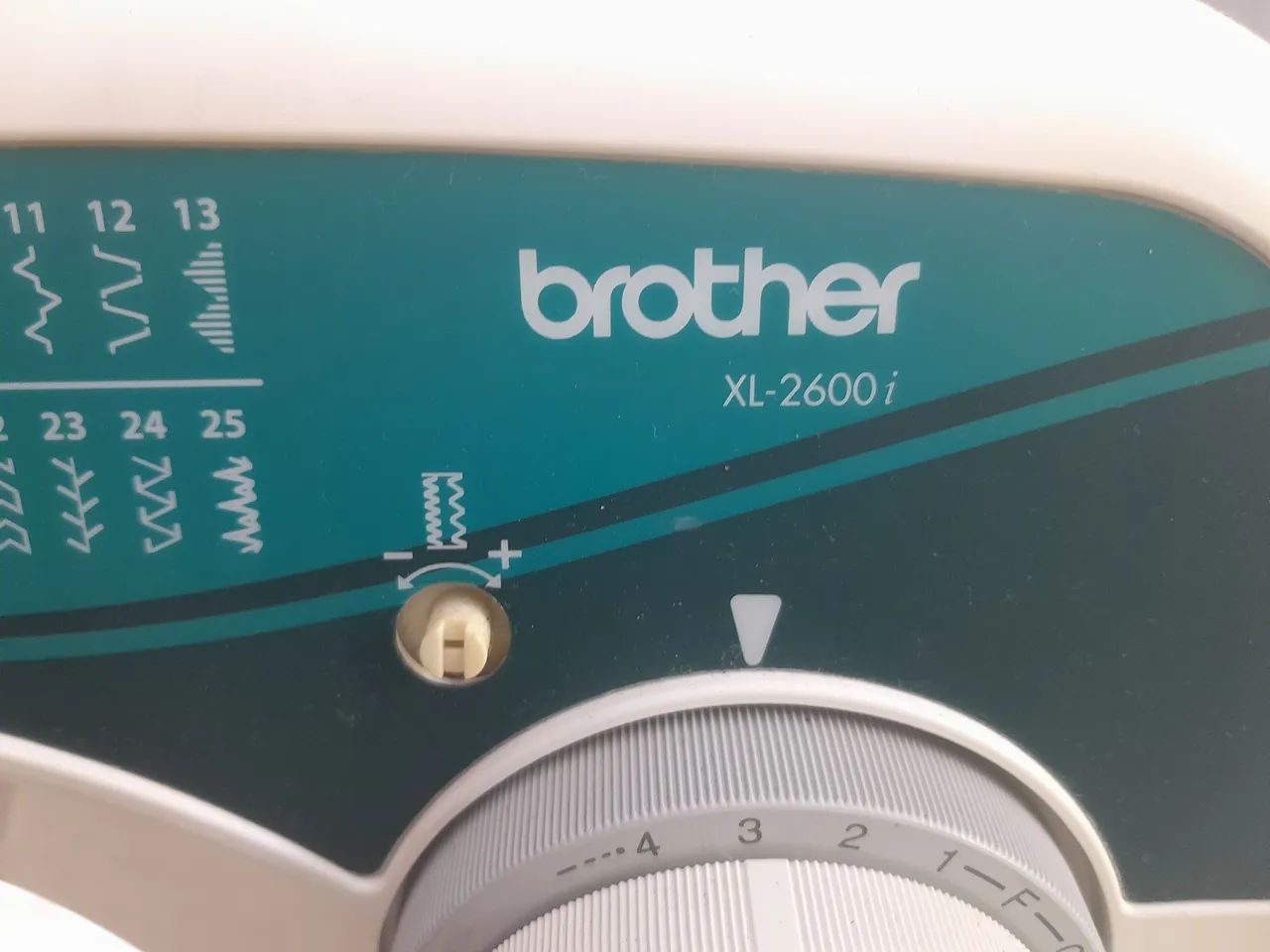 Máquina de costura Brother