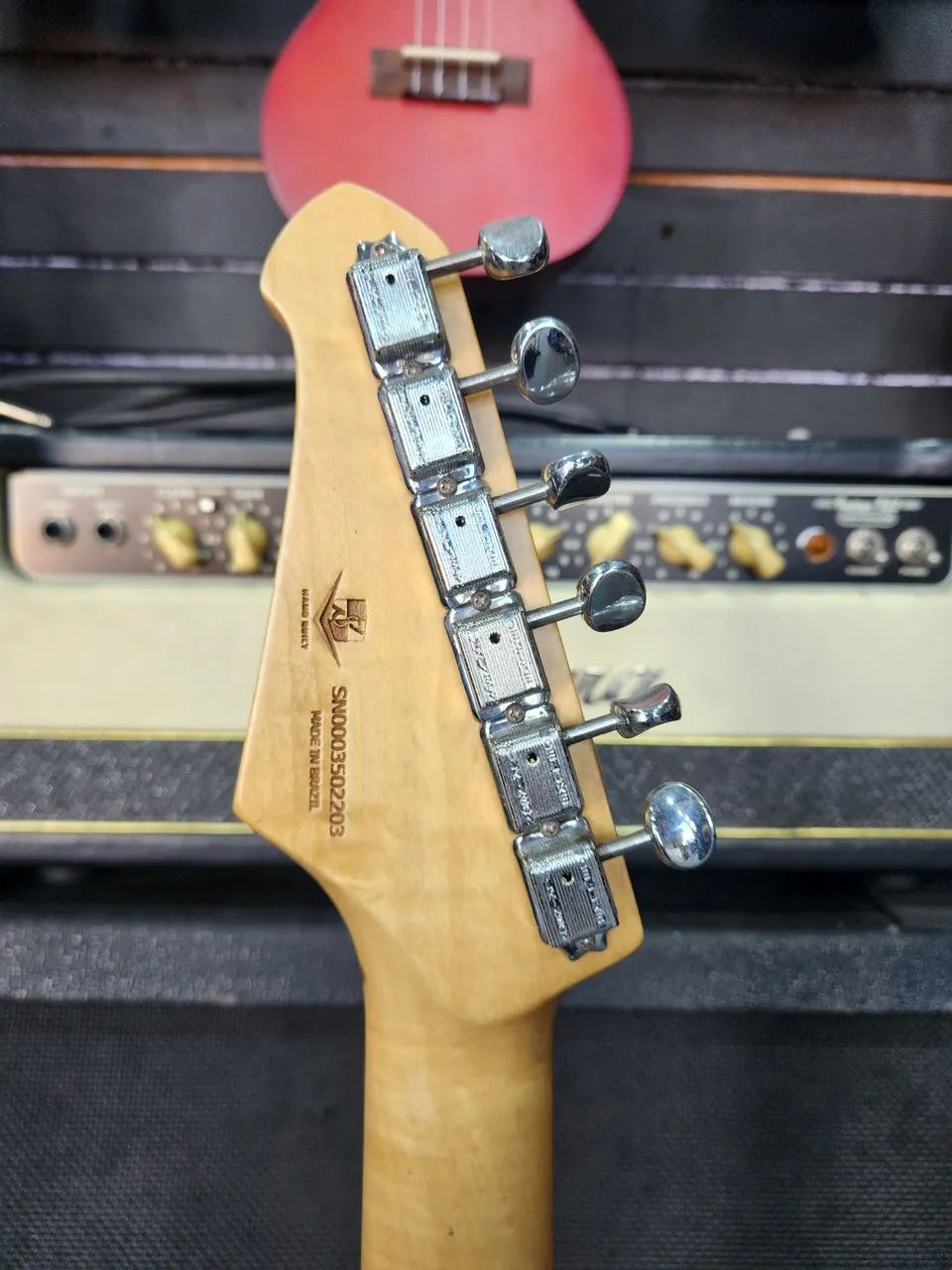 Guitarra telecaster Studbacker  - Foto 2