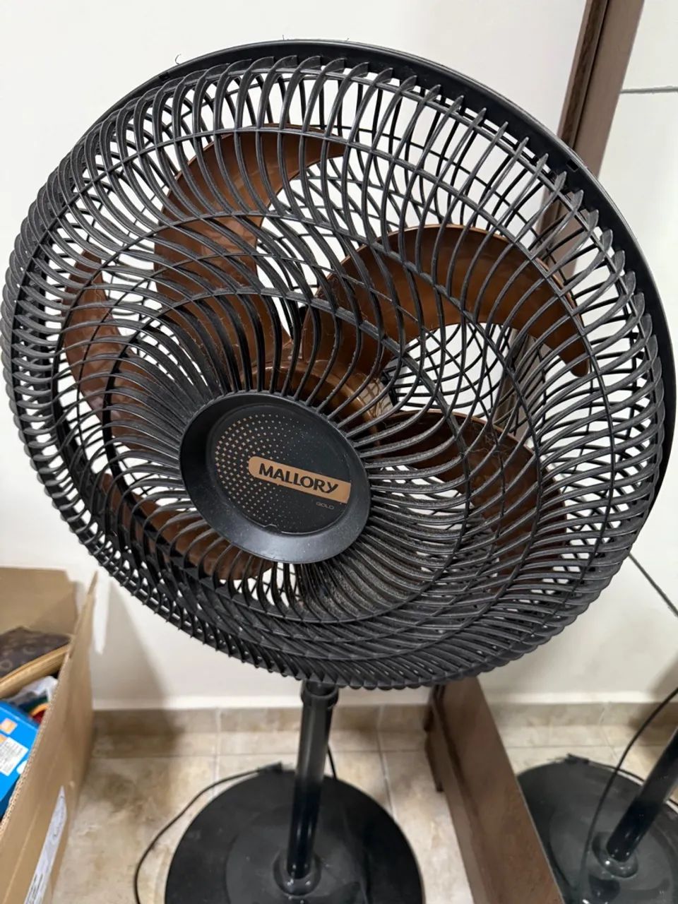 Ventilador de Piso Mallory Gold - 40cm