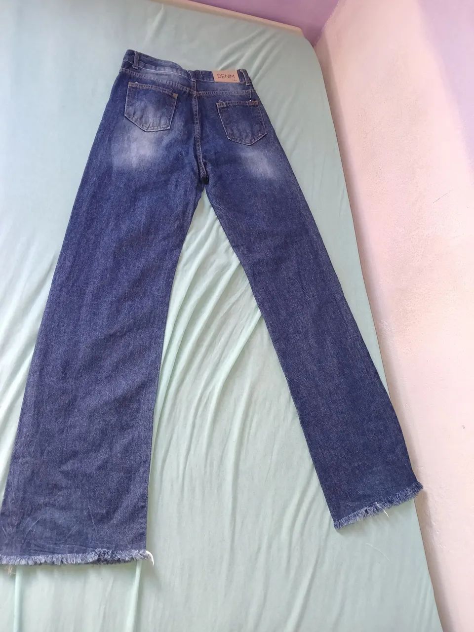 Calça jeans boca de sino - Foto 2