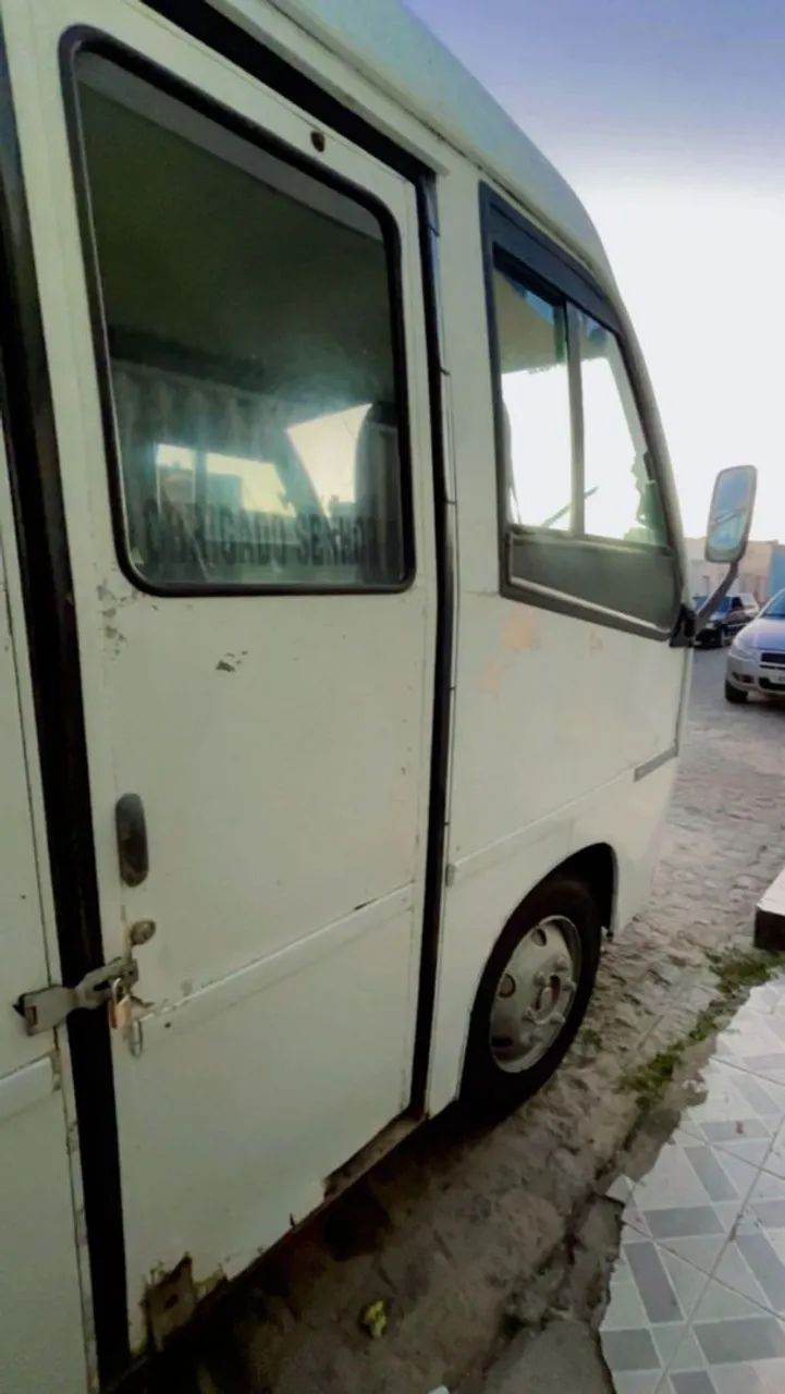 Micro ônibus 2001 R$55,000 - Foto 7