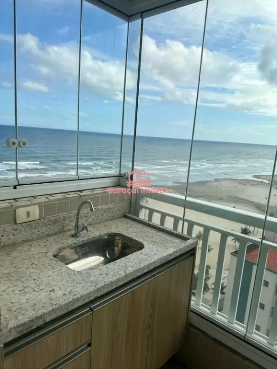 Apartamento para Venda e Alugar em Aviação, Praia Grande - SP