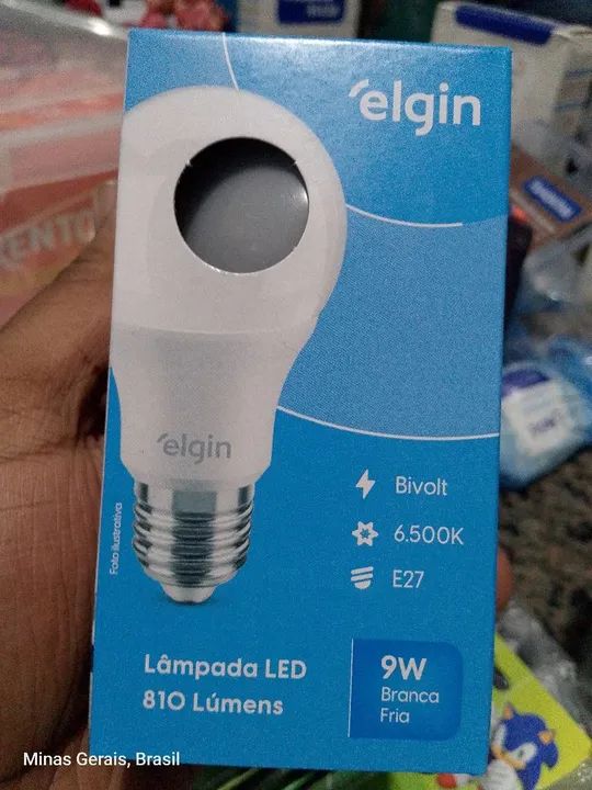3 Lâmpadas LED Elgin 9W Branca Fria 810 Lúmens E27 Bivolt