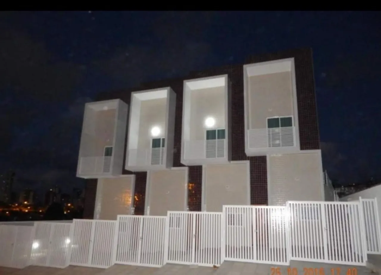 Flet mobiliado próximo a UFPB