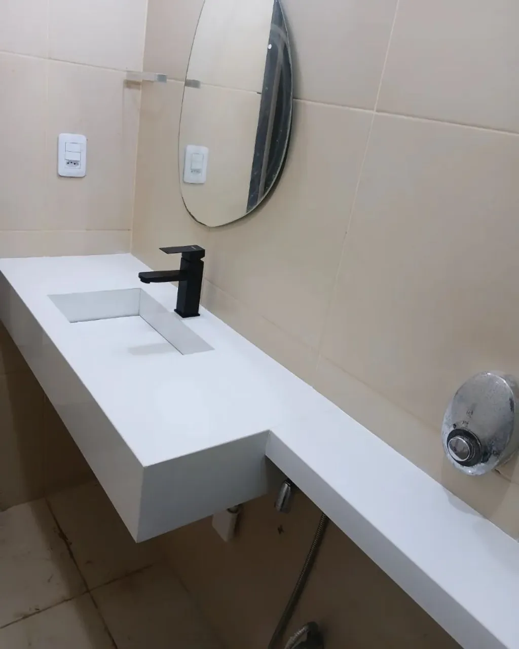 Pia de porcelanato para banheiro