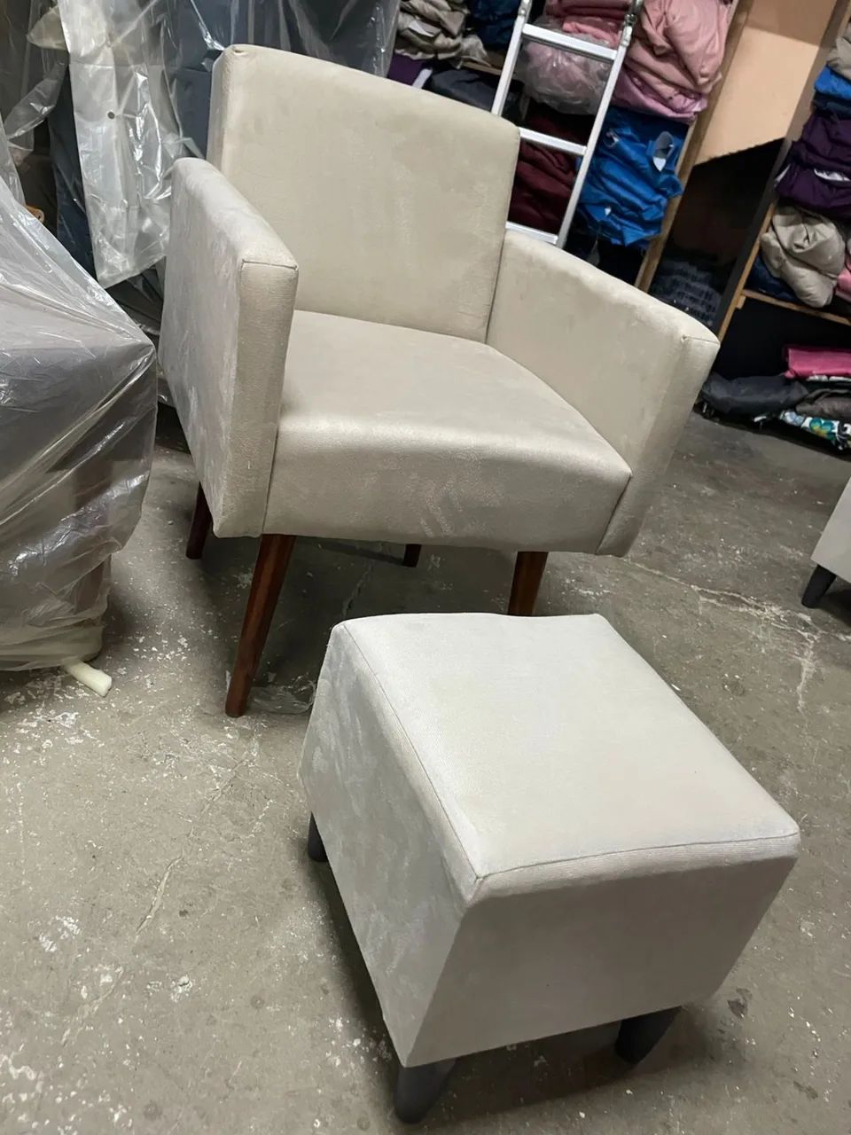 pague na hora da entrega!! Poltronas direto de fábrica! - Foto 4