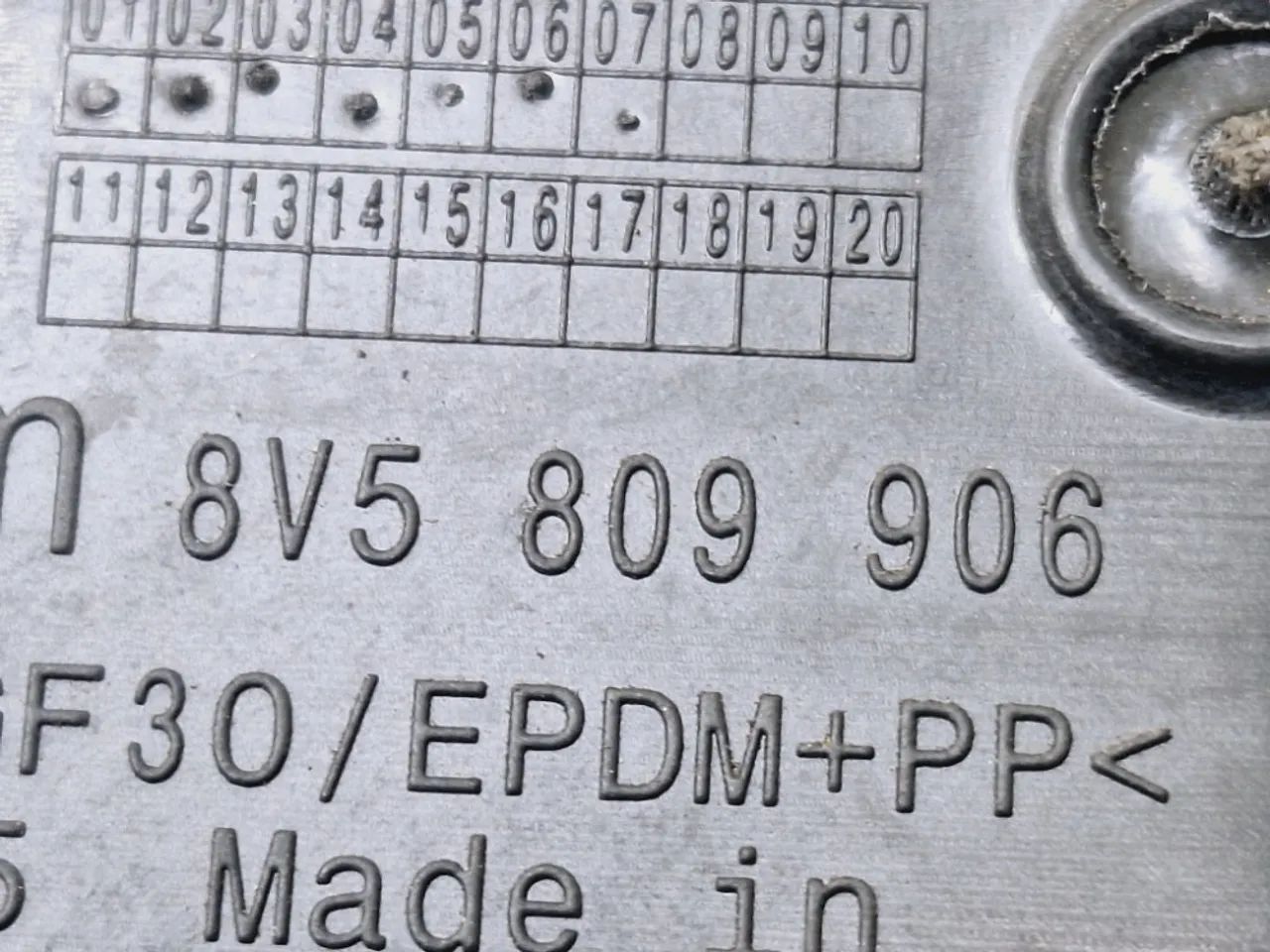 Suporte Portilhola Tanque Audi S3 Sedan Tfsi 2.0t 2015 - Foto 5