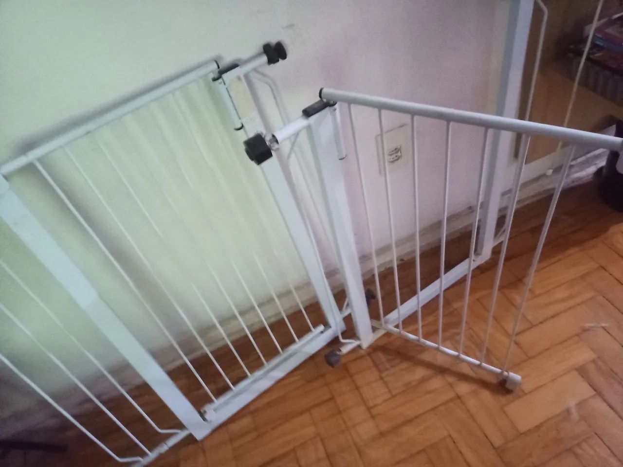 02 Cercadinhos para Crianças e Pets - BAIXOU o preço. - Foto 3