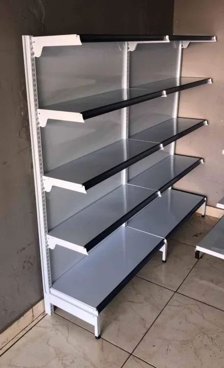 Gôndolas de parede 2 metros de 1.70 de altura  - Foto 2