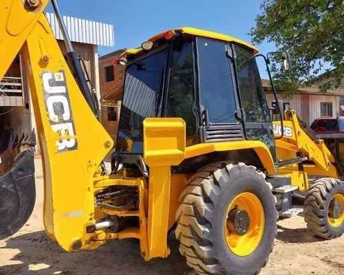 Retroescavadeira JCB 2018 - Foto 5