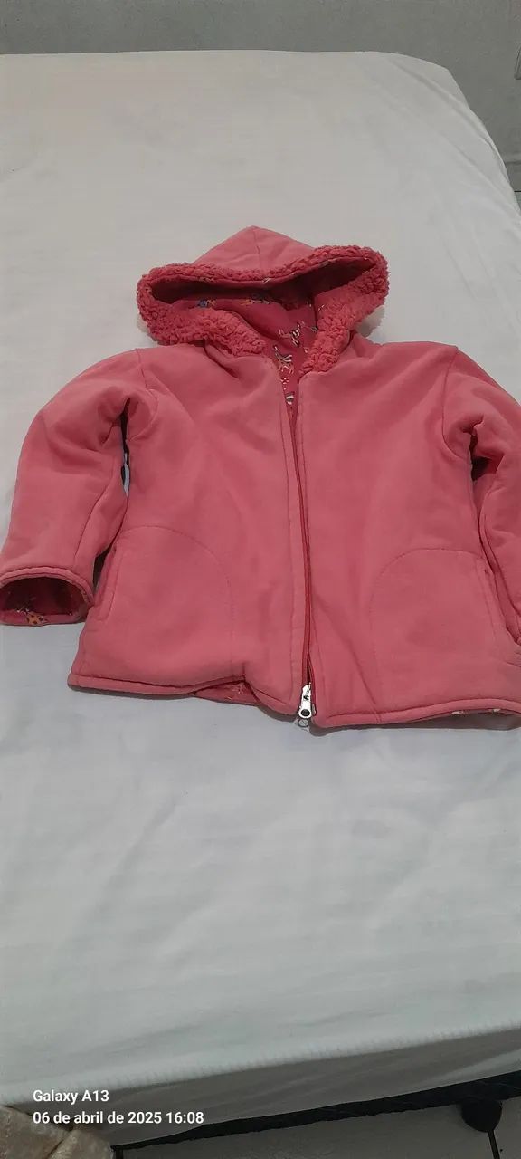 Casaco de inverno infantil com capuz - Foto 3