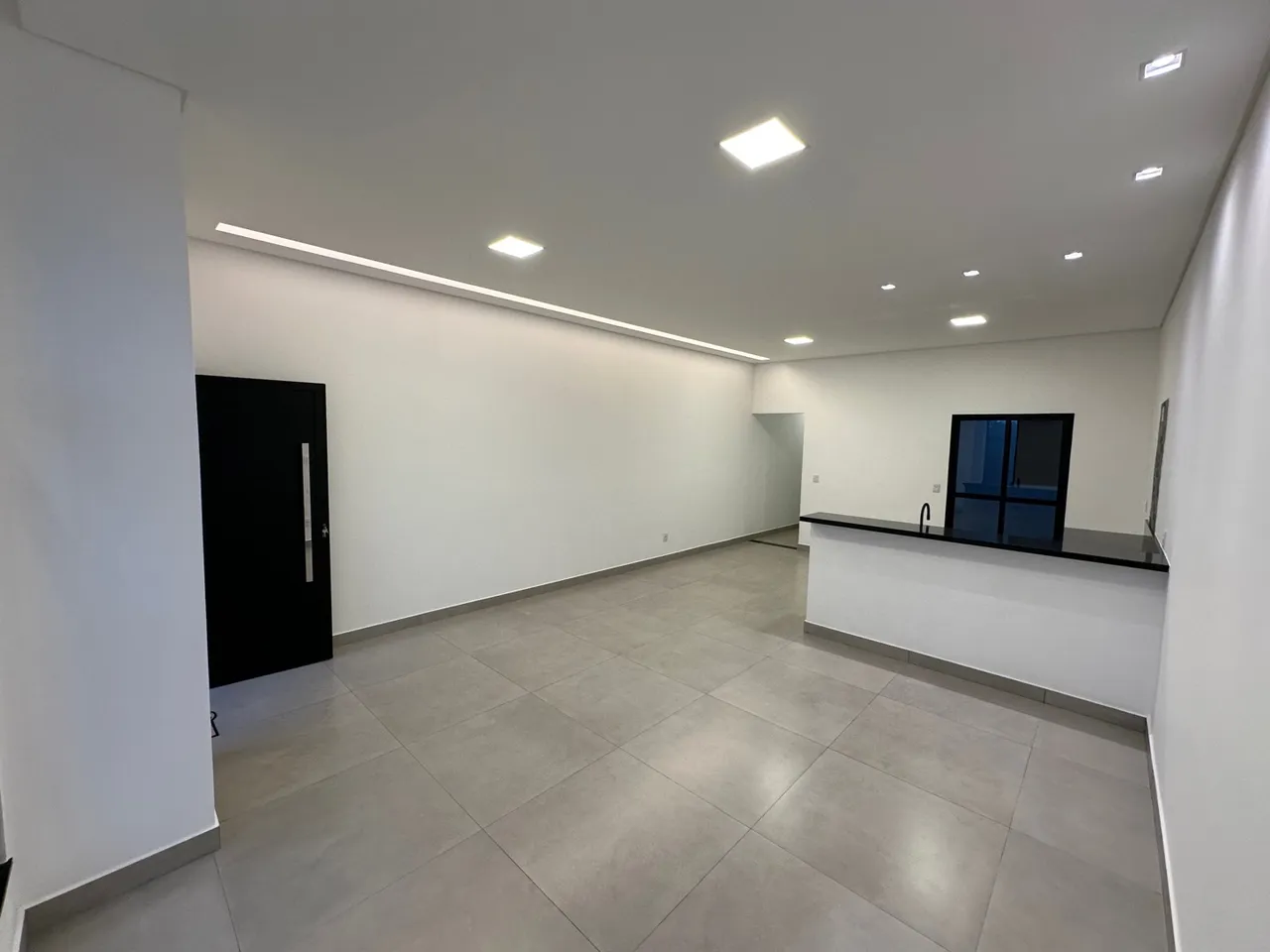 Casa nova moderna 3 quartos / Jardim Antares Taubaté
