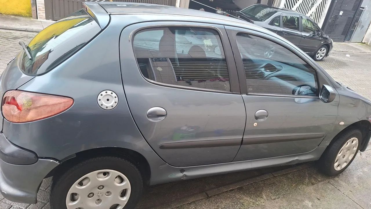 Peugeot 206 Presence 1.4/ 1.4 Flex 8V 3P 2004