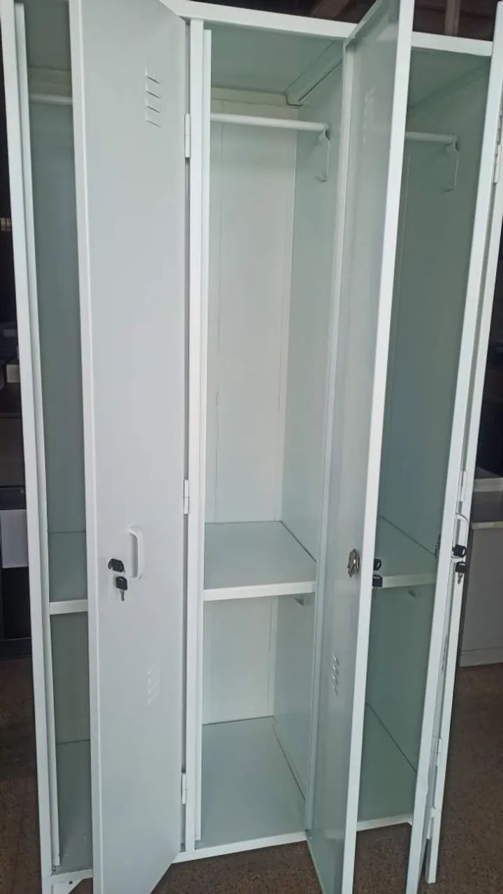 Armário de aço branco com 3 portas - Foto 4