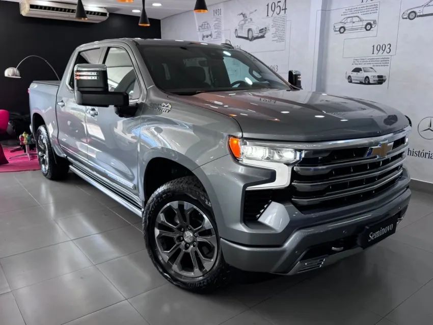 Chevrolet Silverado HIGH COUNTRY 5.3 V8 AWD AUT. 2026