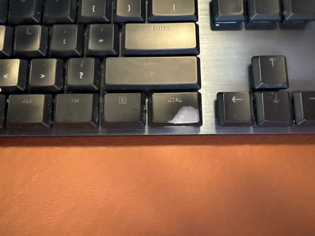 Teclado gamer g915 TKL - Foto 3