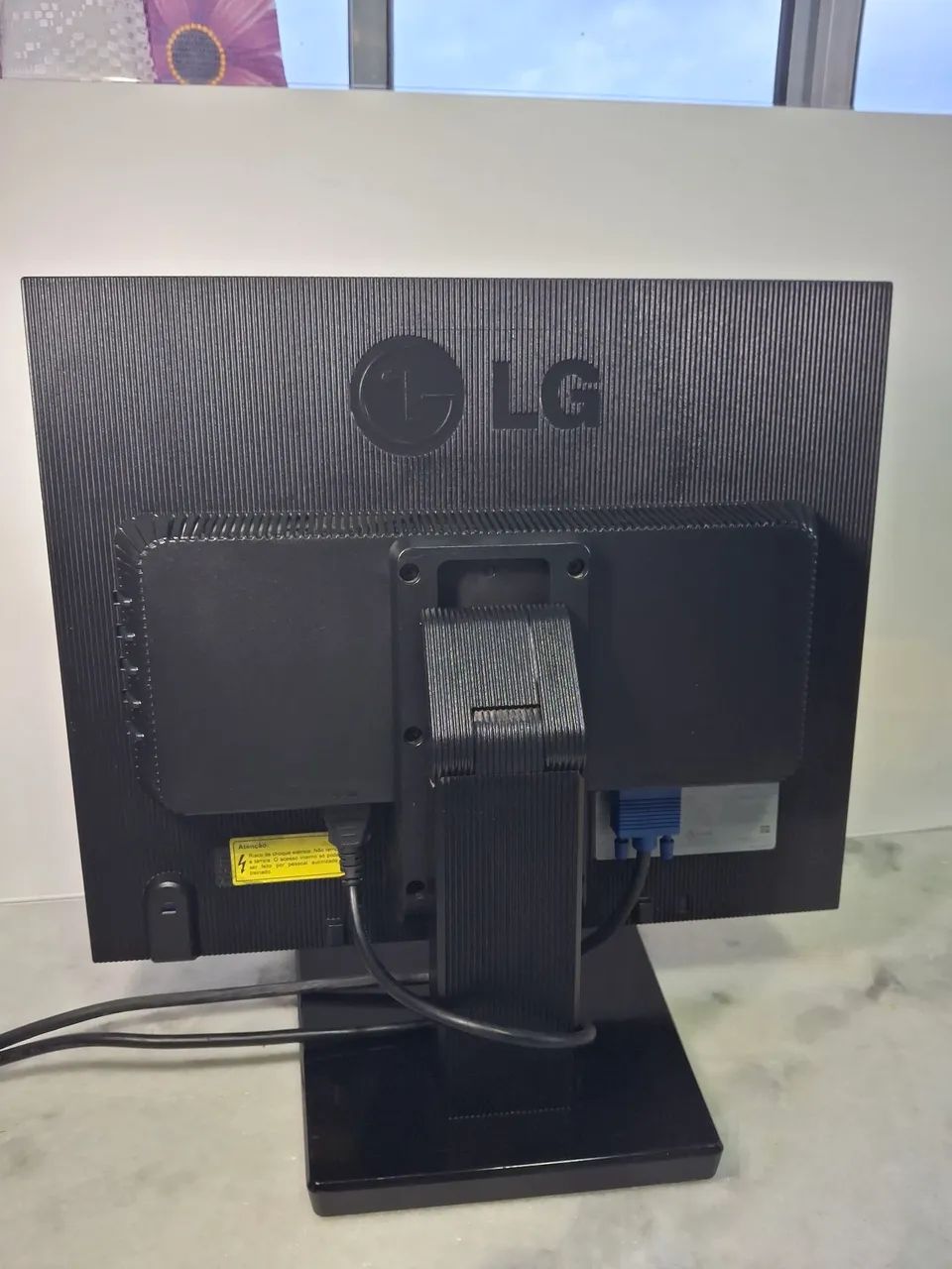MONITOR LG FLATRON 19" L1953H-SF - VGA/HDMI - Foto 4