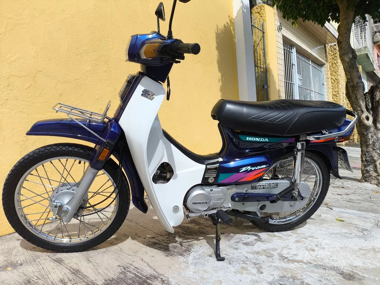 Honda C100 Dream - Foto 4