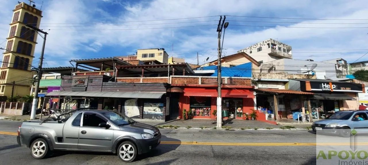Centro comercial Capão Redondo casa + 2 salões comercial