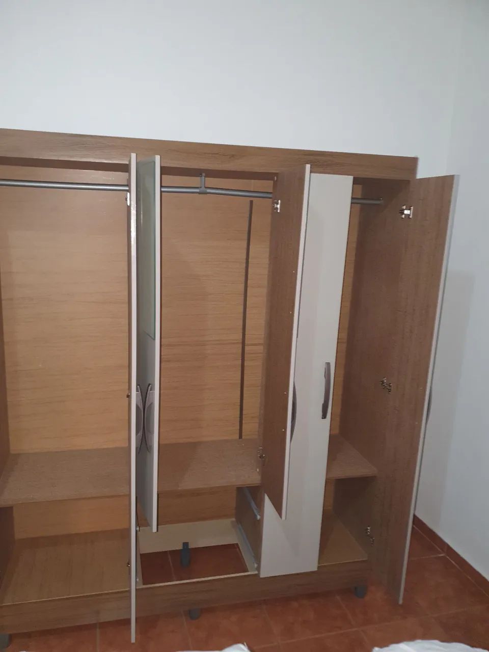 Guarda roupa - Foto 2