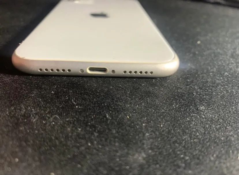Carcaça de IPhone 11 Branca (Vazia) - Foto 2