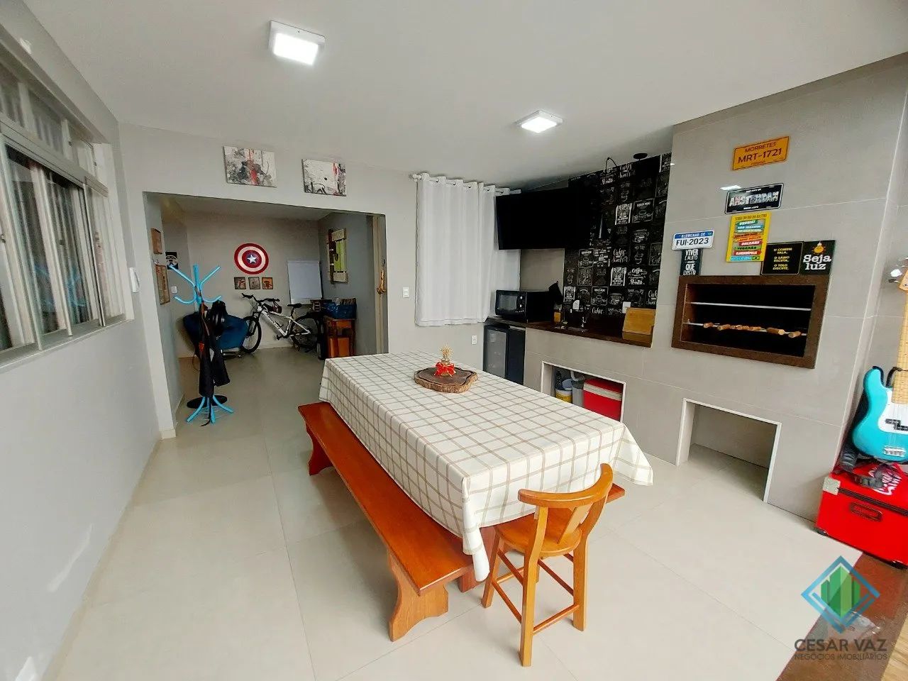 Casa comercial em excelente localização no bairro Capoeiras - Foto 2