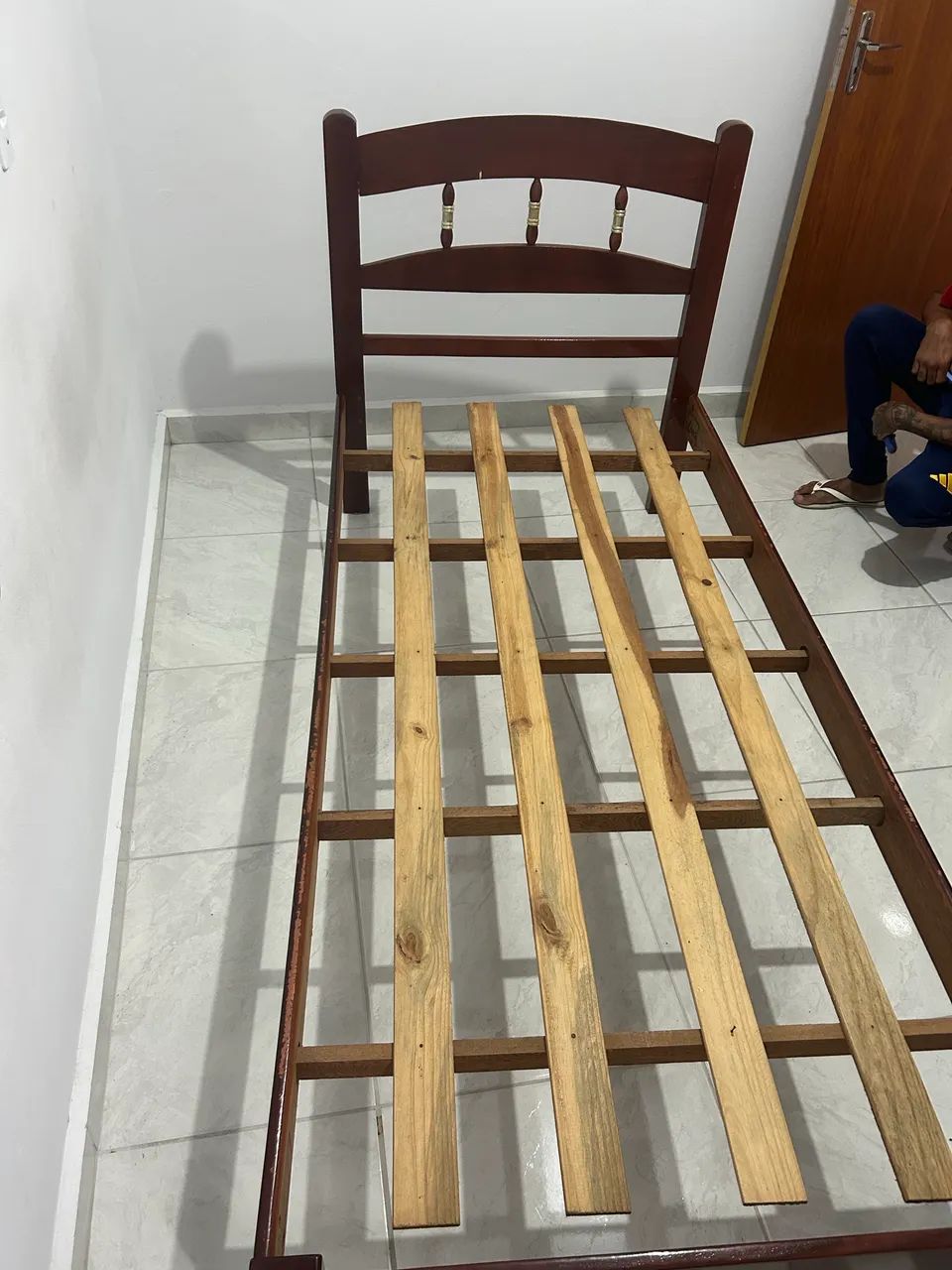 Colchão + cama por R$100 - Foto 5