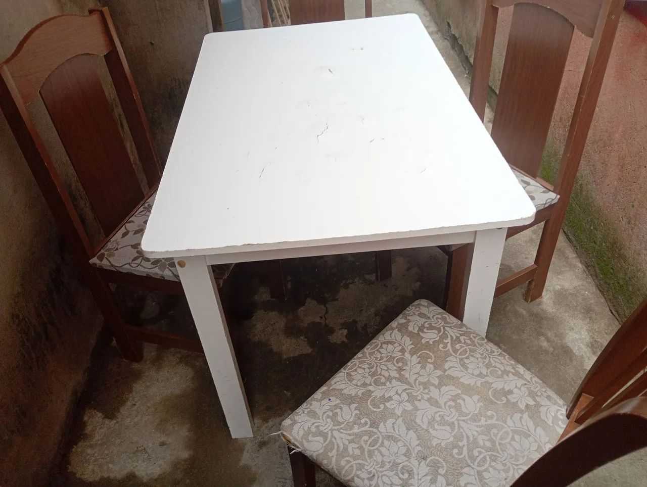 Vendo mesa pequenas avarias - Foto 2