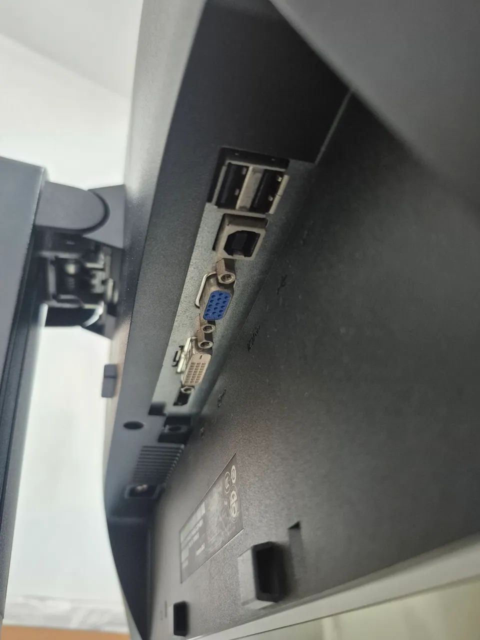 Monitor Dell 23", LED, Full HD, U2312HMT - Foto 4