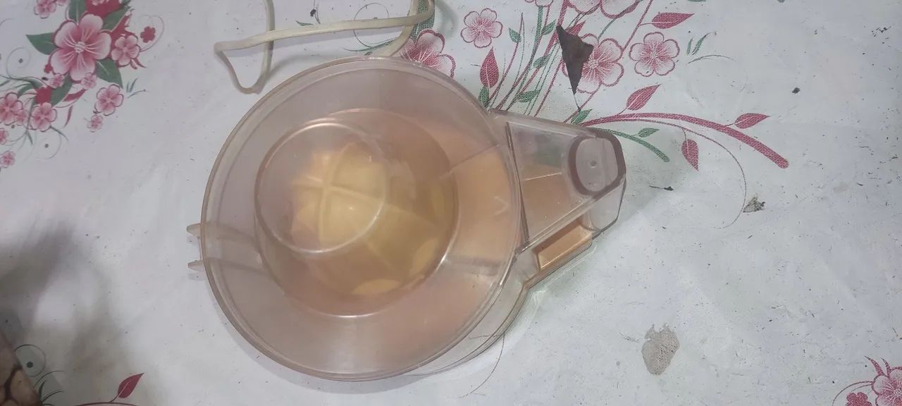Espremedor de laranja e limão 