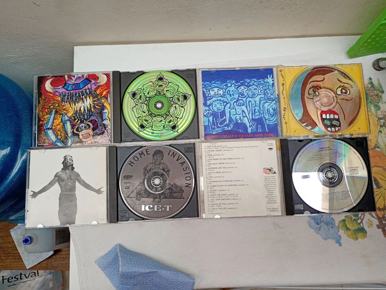 Combo 4 CDs usados: Ice-T + Green Jellÿ + Living Colour + Okotô