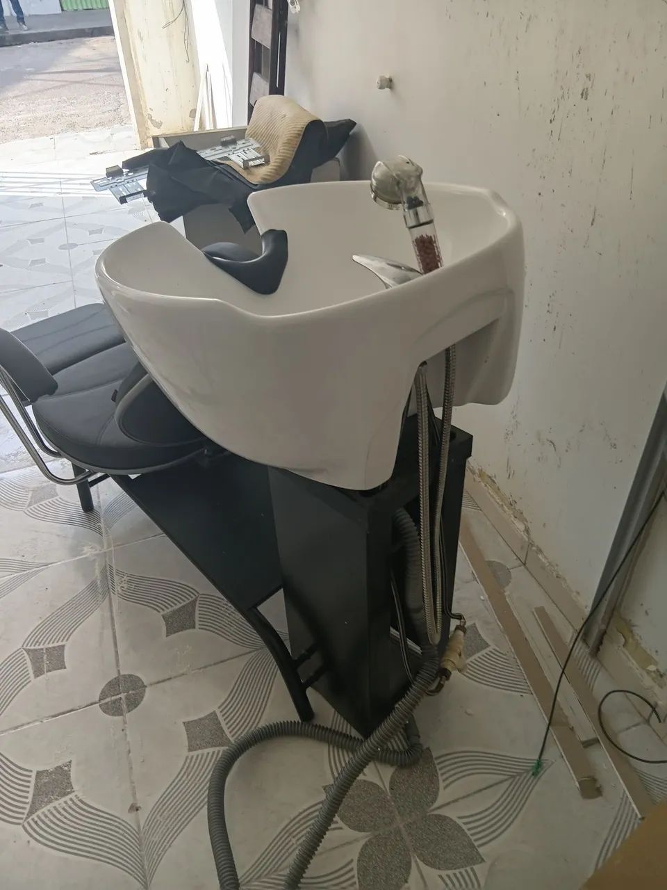 Lavatório de cabelo femenino - Foto 3