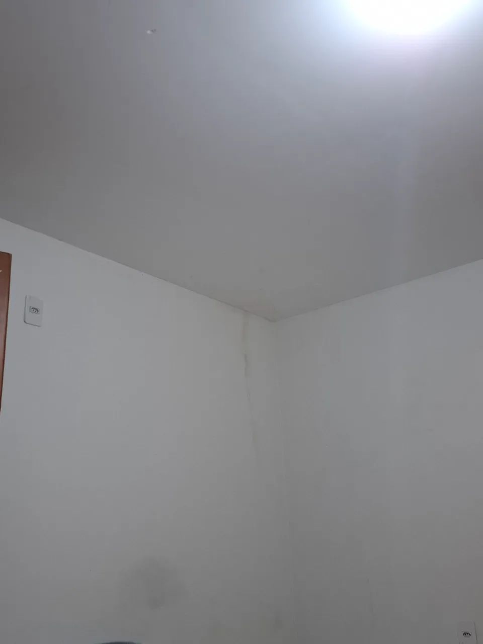 Divido apartamento em mandacaru 