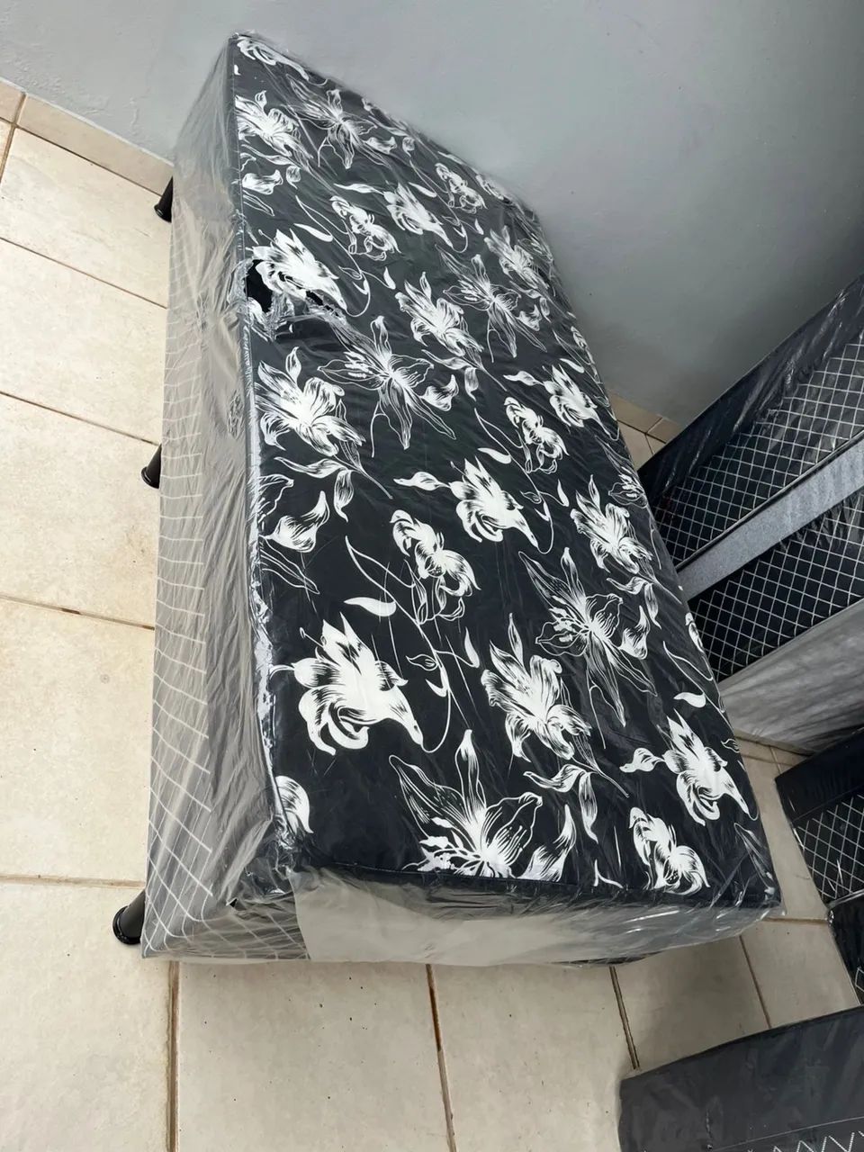 Cama de solteiro 65171916365570124