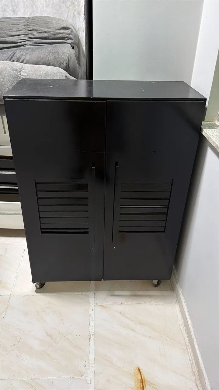 Vendo sapateira
