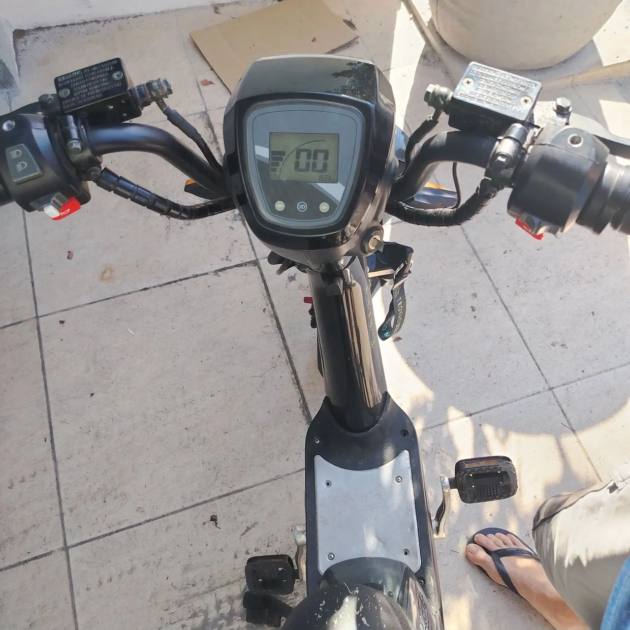 Bicicleta elétrica 48v - Foto 3