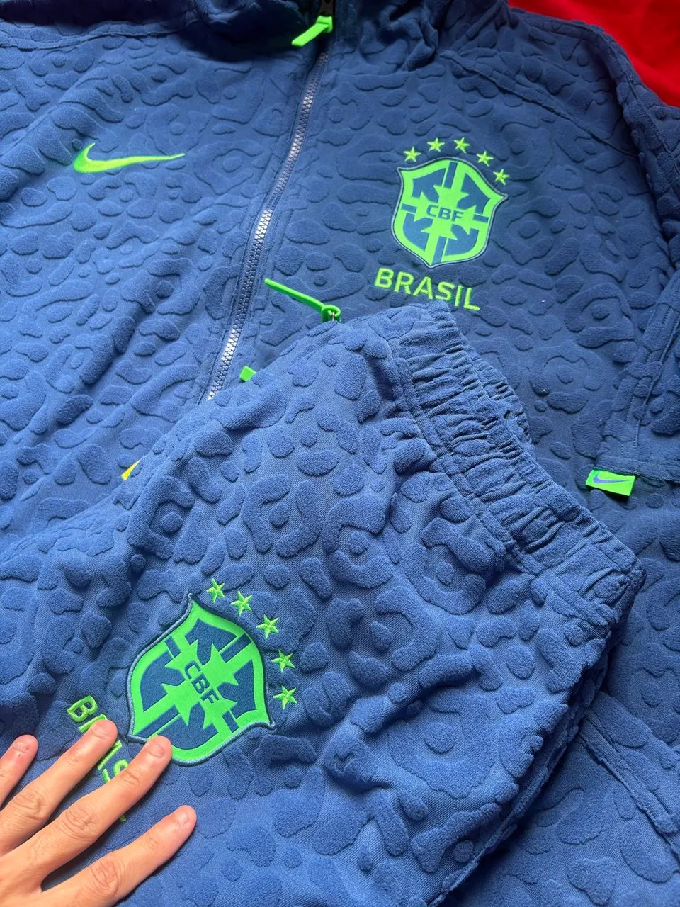 Conjunto Nike Brasil Swoosh Masculino