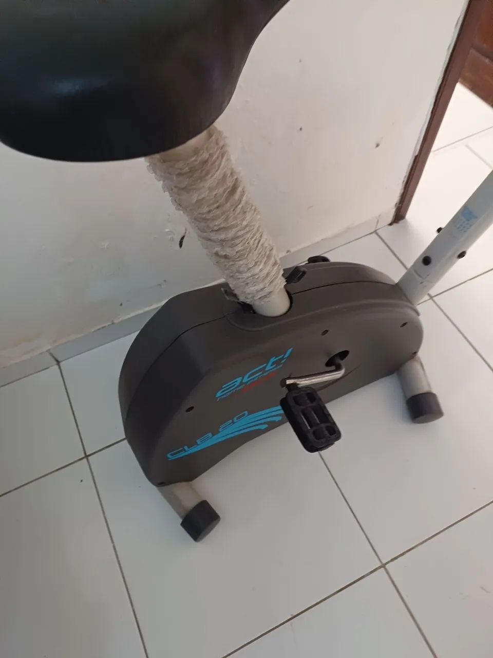 Bicicleta ergométrica Caloi  - Foto 4