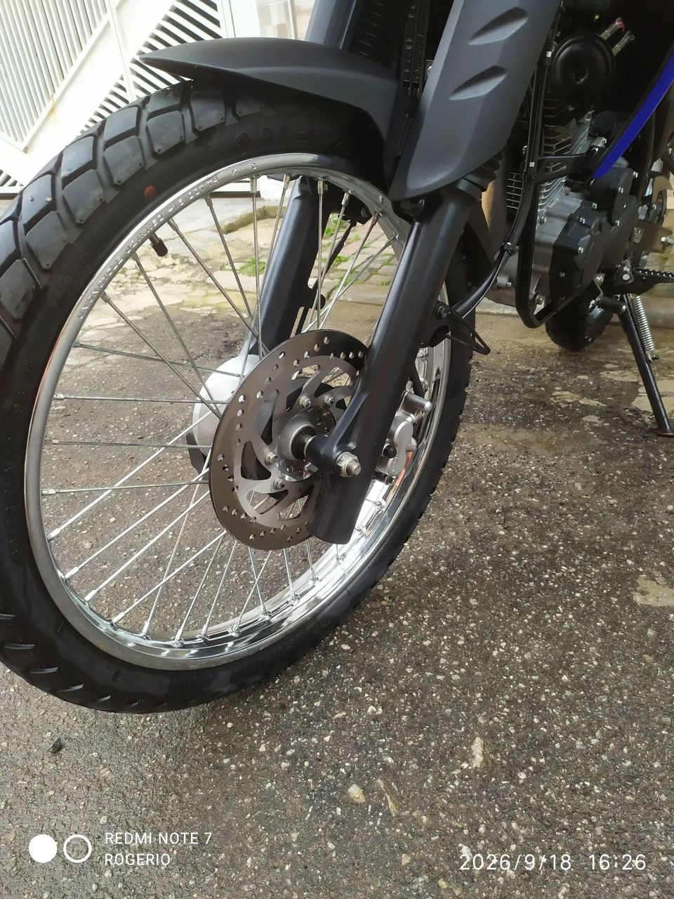 Lander 2024  baixo km - Foto 5