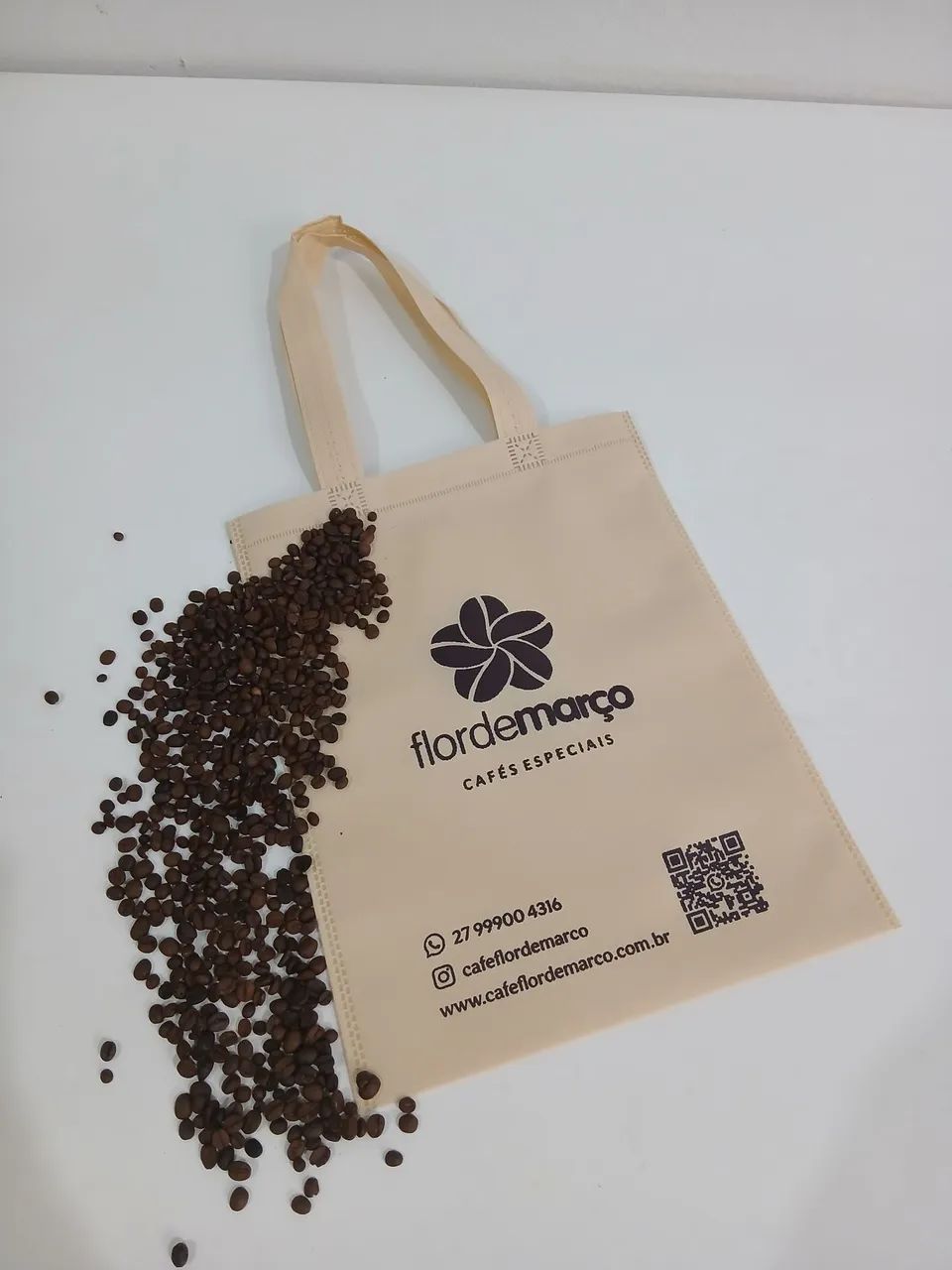 Bolsa em TNT personalizada- *  - Foto 4