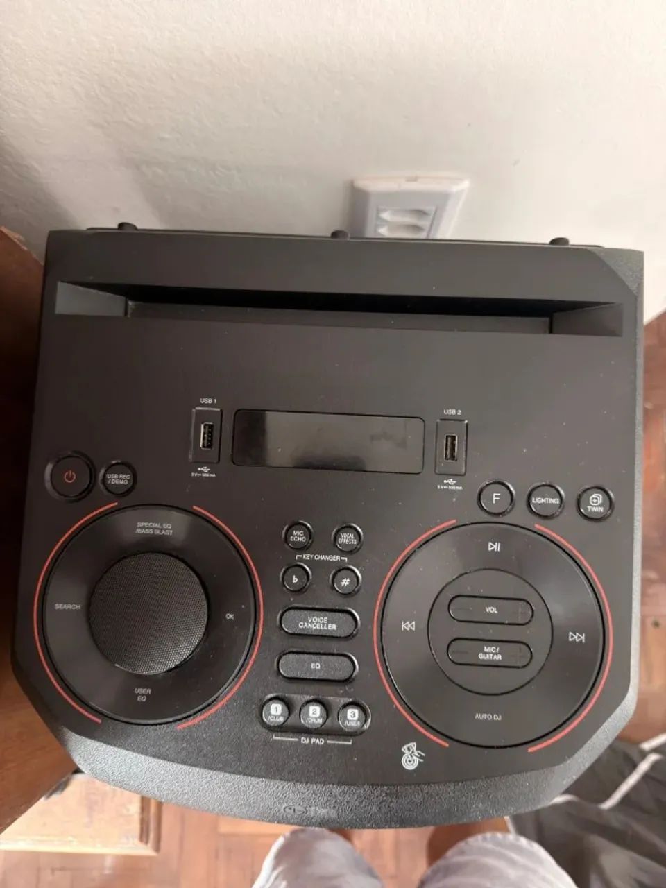 LG XBOOM 