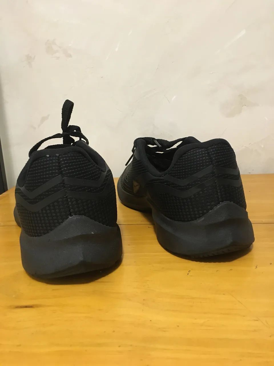 Tênis preto tamanho 39 - Foto 3