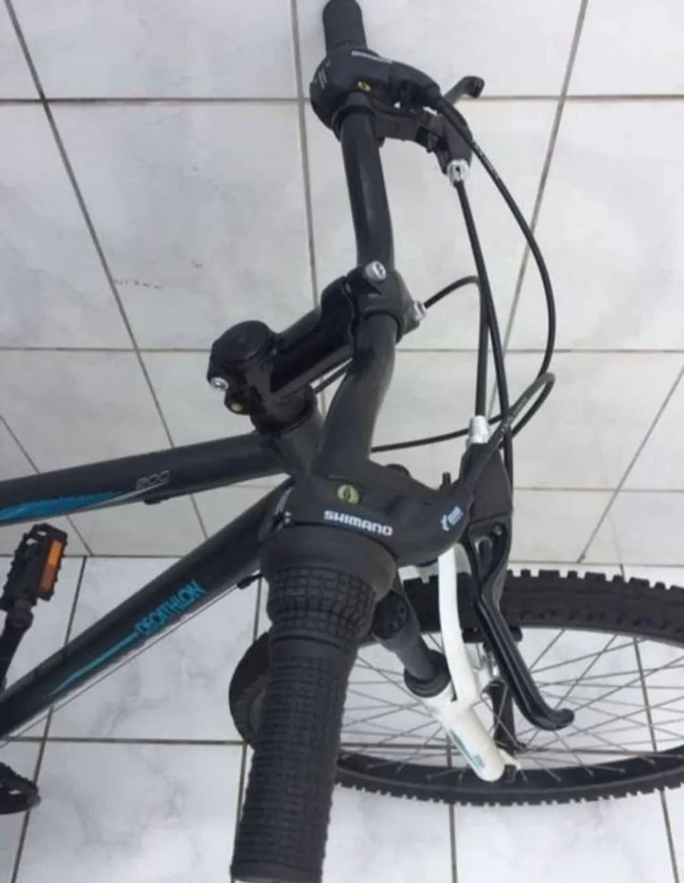 Bicicleta Decathlon seminova, 21 marchas mtb200  - Foto 2
