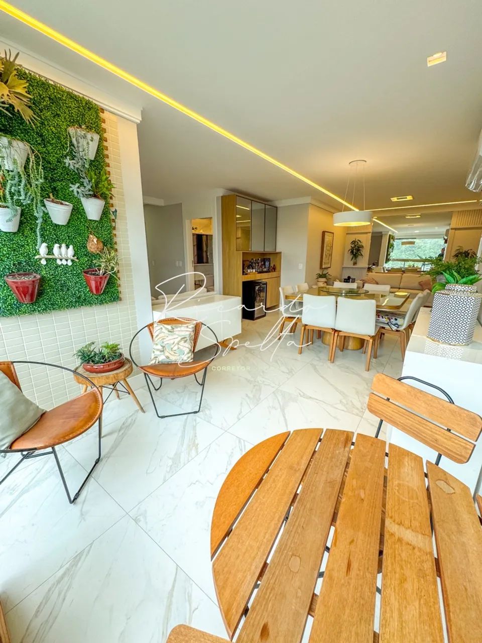 Parque das Castanheiras 4 qts com Sala ampliada, vista de cartão postal