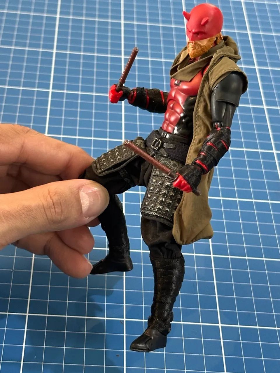 Demolidor Custom - Mafex original  - Foto 4