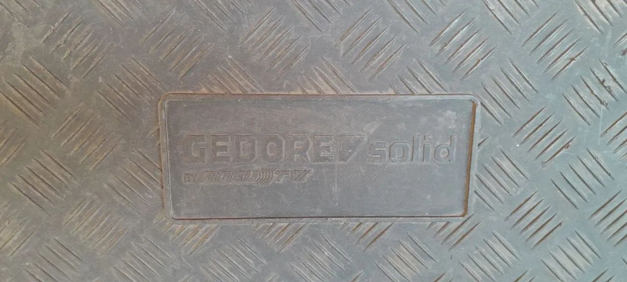Vendo duas maletas de ferramentas uma bellzer e a outra gedore - Foto 3