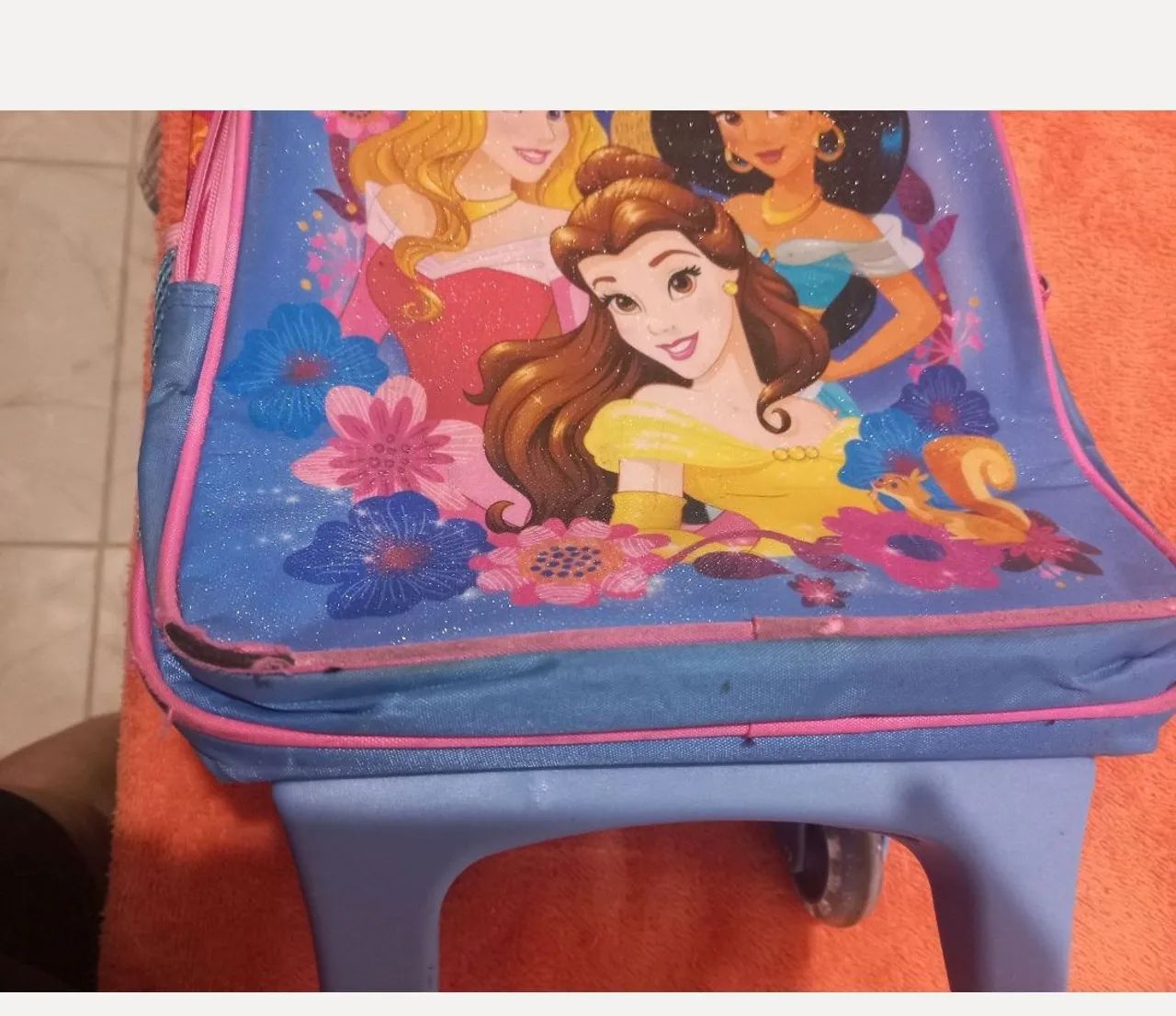 Mochila de rodinhas Princesa Disney  - Foto 5
