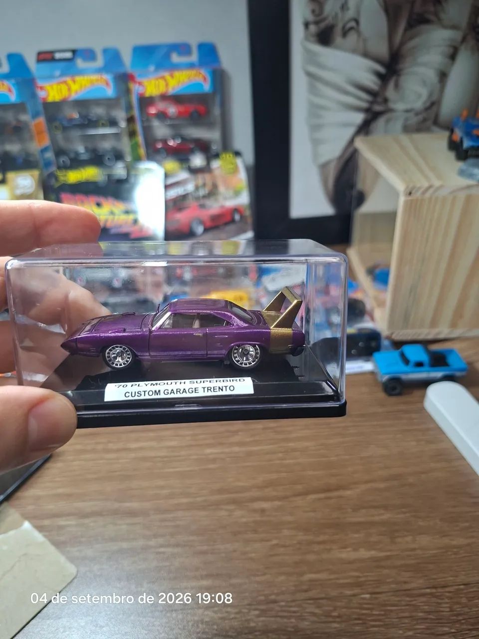 Hot Wheels Plymouth SuperBird Custom - Foto 5