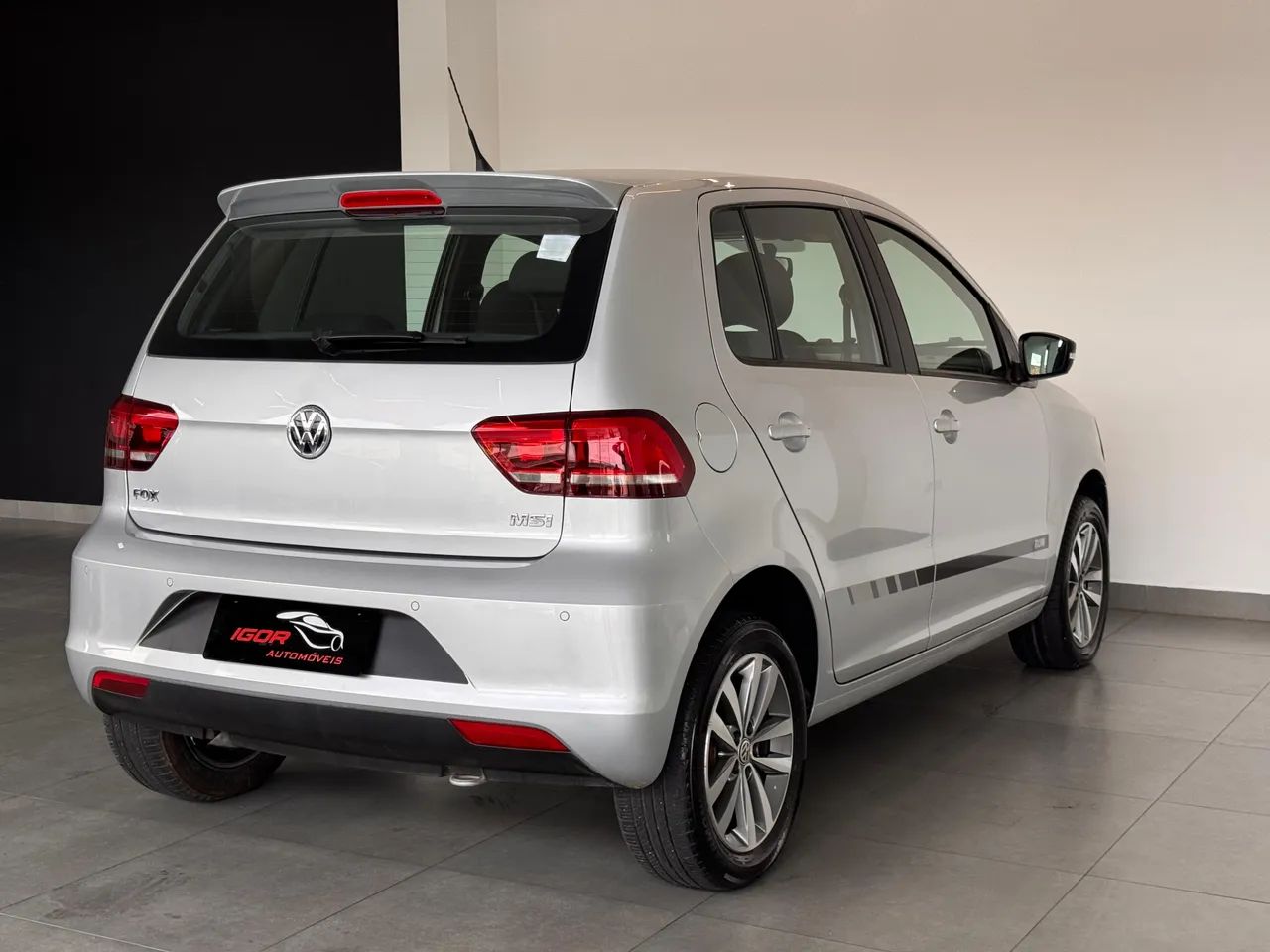 Volkswagen Fox RUN 1.6 Flex 8V 5P 2017 - Foto 5